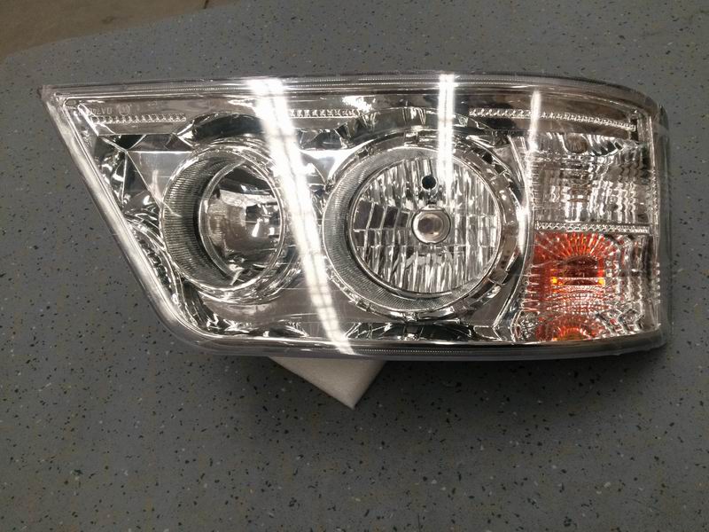 Combination headlight QA746 ZK6708DH Right side