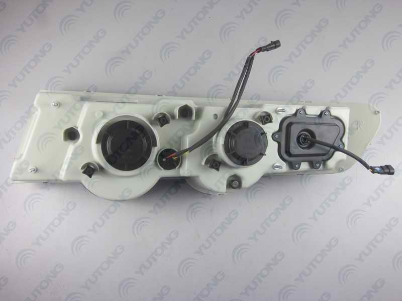 Combination headlight WGQ488 Right side Right rudder-1