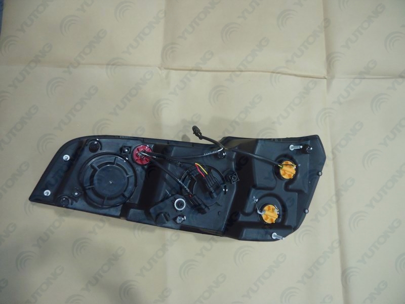 Combination headlight QA916 Right side Xenon lamp