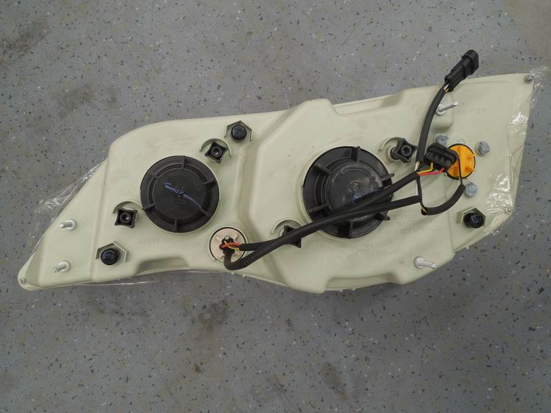 Combination headlight QA602 Right side Right rudder-1