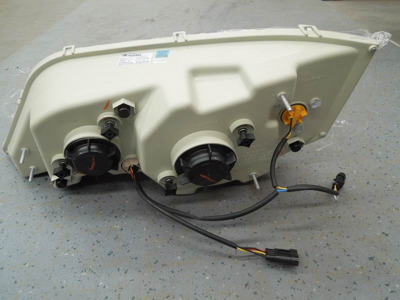 Комбинированная фара QA 602 Правая сторона Правый руль направления