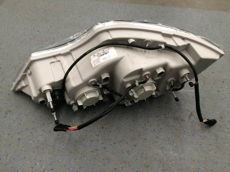 Combination headlight H-QZ615*300 ZK6121H Right side-2