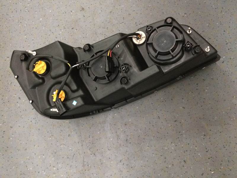 Combination headlight QA915 03 ZK6126HQD9 left-1