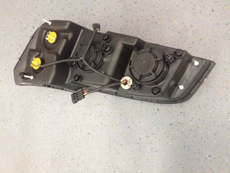 Combination headlight QA916 Right side Right rudder 24V-2