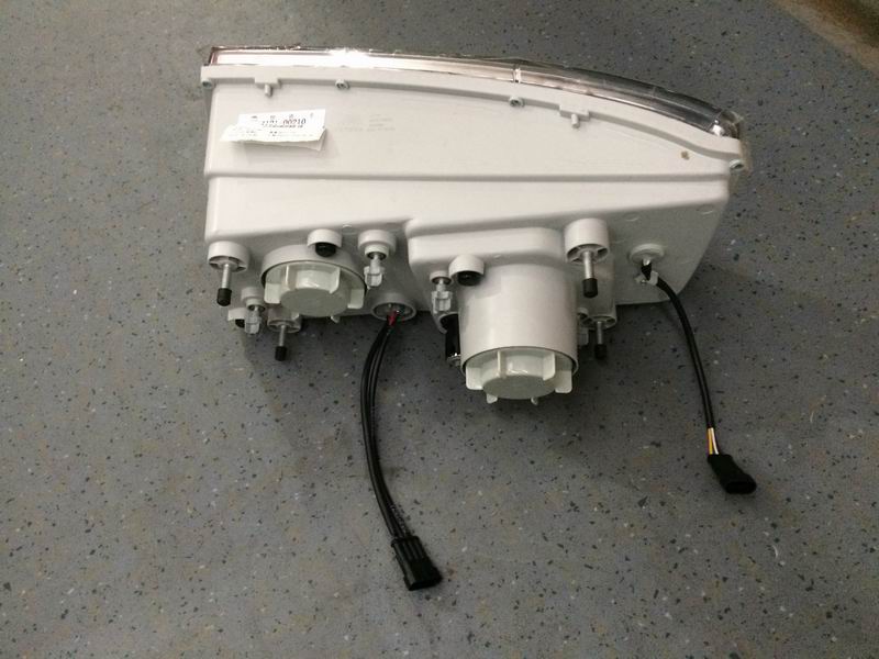 Combination headlight H-QZ520*215 ZK6729 Right