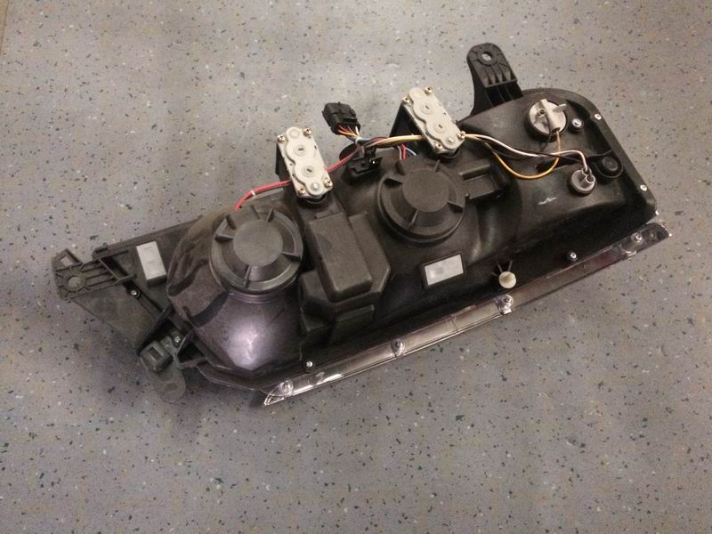 Combination headlight 8120L012810 ZK6710 Left 12V-2