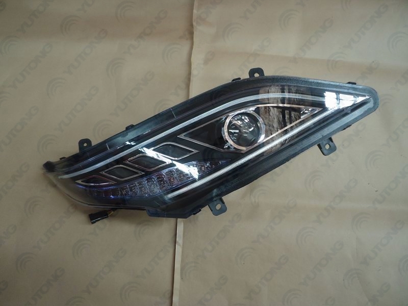 Combined headlight, HC585X393-01-D24, right side, left rudder-1