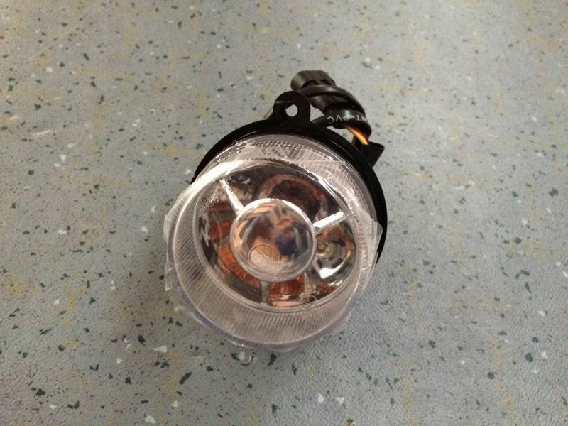 Left turn position light assembly; containing lampshade/bulb/base, etc.; new shape