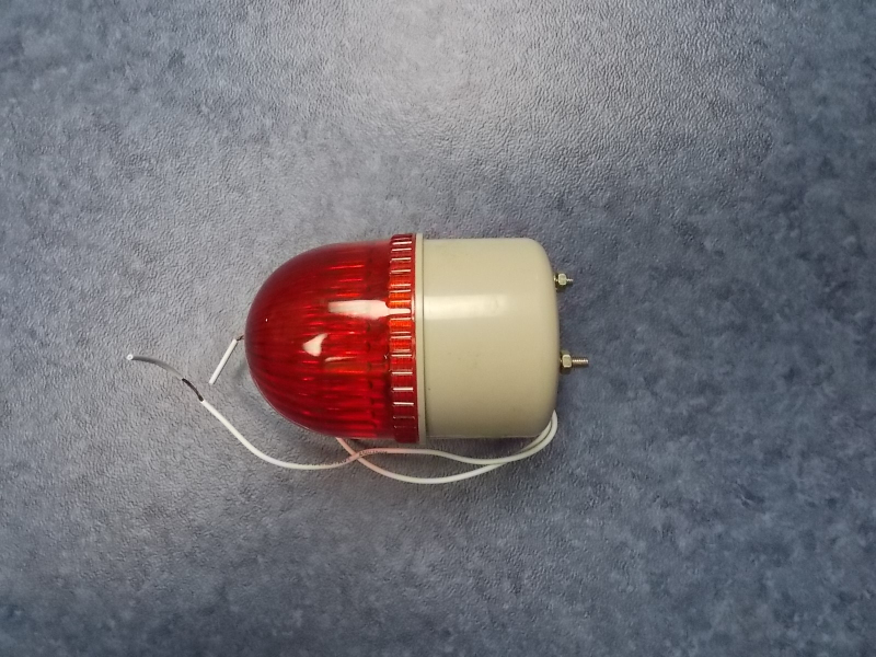 Полицейский фонарь LTE- 5601 красный переменный ток 220V вспышка-1