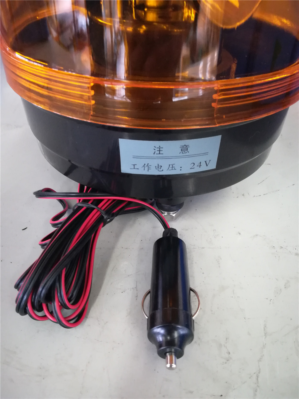Large round lamp-yellow fixed-LTE131-24V-1