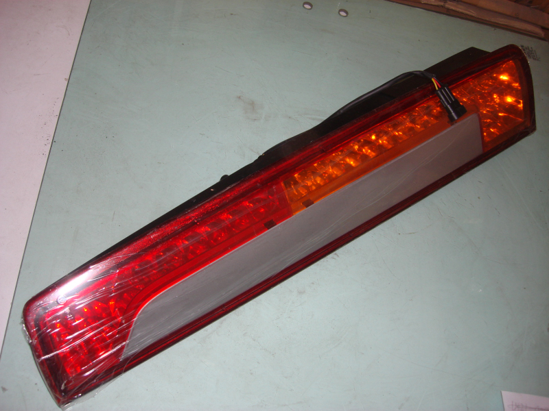 Задний профильный фонарь WGSK 488 Светодиод Правая сторона