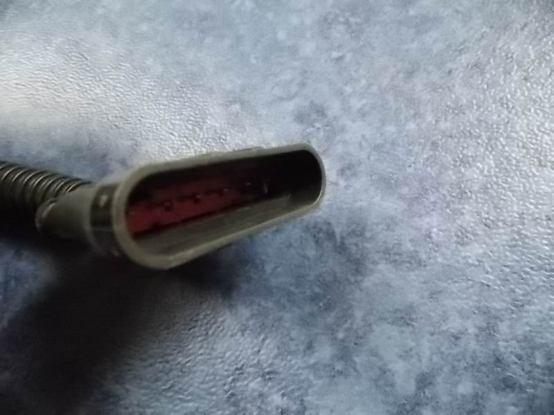 D A74 left combined rear taillight assembly (domestic 12V)-2