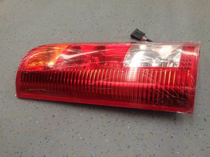 Combined rear taillight WGH486 left side-1