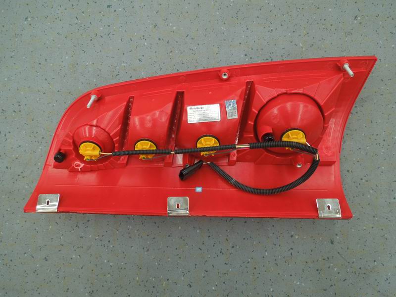 Комбинированный задний фонарь WGH 486 правая сторона