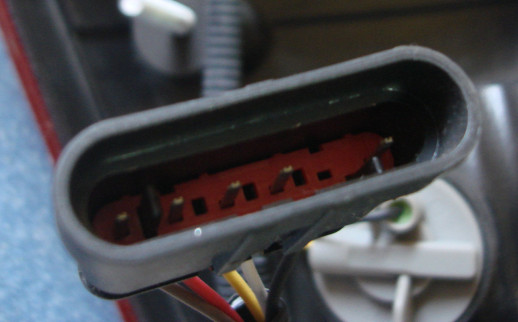 Combined rear taillight (HA1062) right side-2