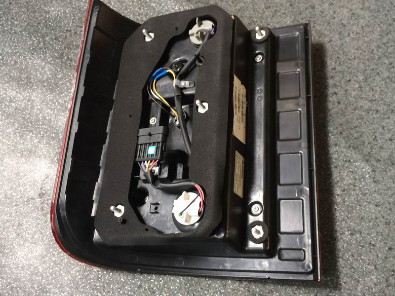 Combined rear taillight HA1377 ZK6710 left 12V