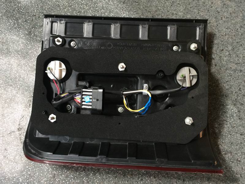 Combined rear taillight HA1378 ZK6710 Right 12V