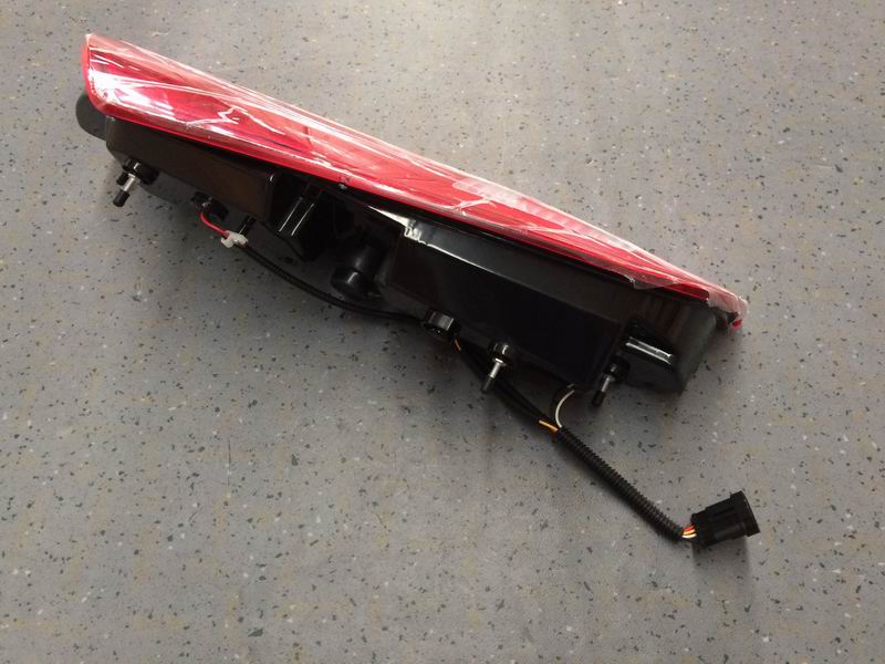 Combined rear taillight assembly; left; no decorative panel-1