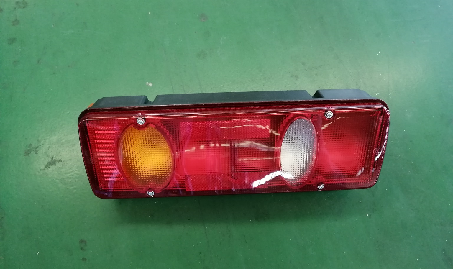 Combined rear taillights, right,