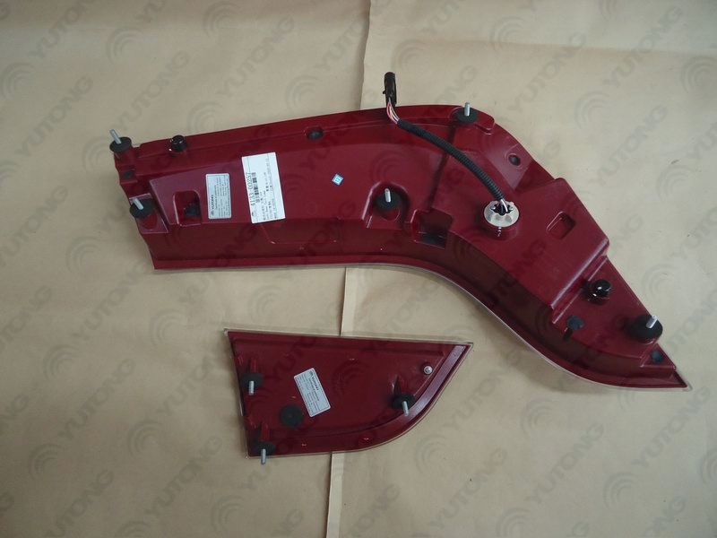 Комбинированный задний фонарь, HA1575, с левой стороны