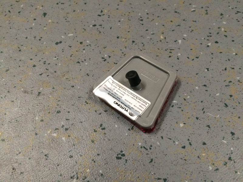 Rear reflector FS1069 left-1