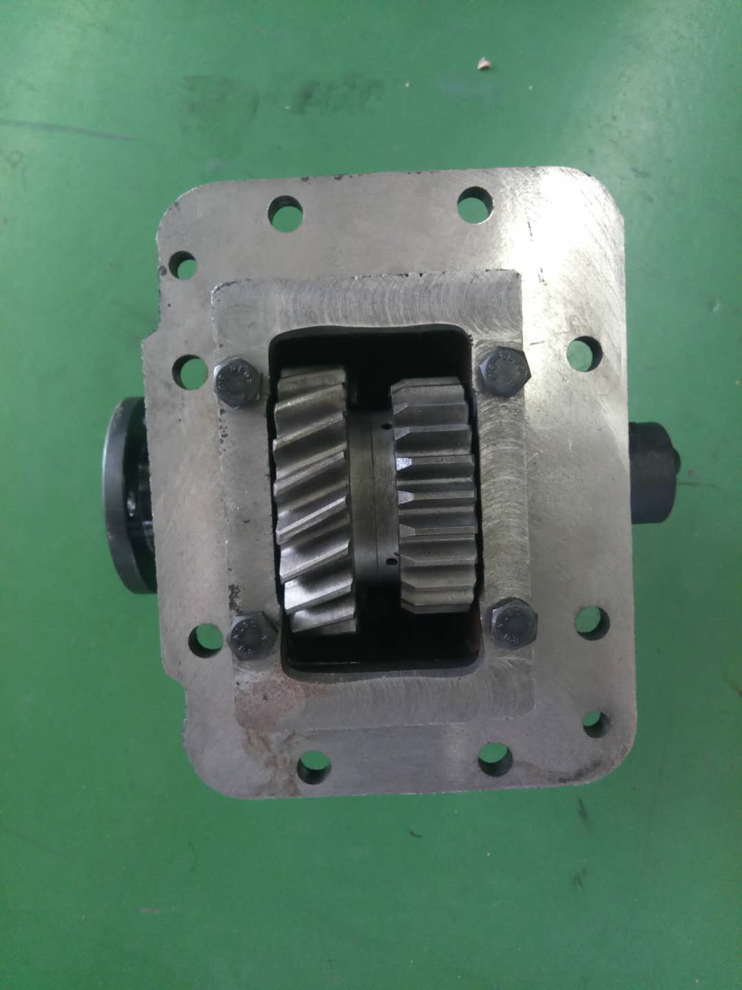 Прием мощности; фланцевый тип; 4205010-90600-1