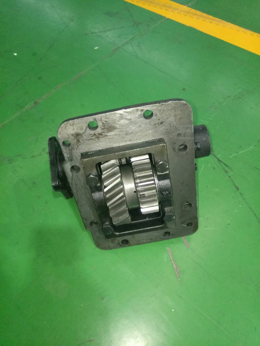 Прием мощности; фланцевый тип; 4205010-90650-4