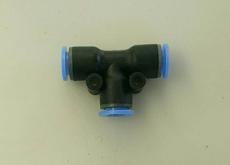 Quick switch connector, φ8 pipe tee quick connector