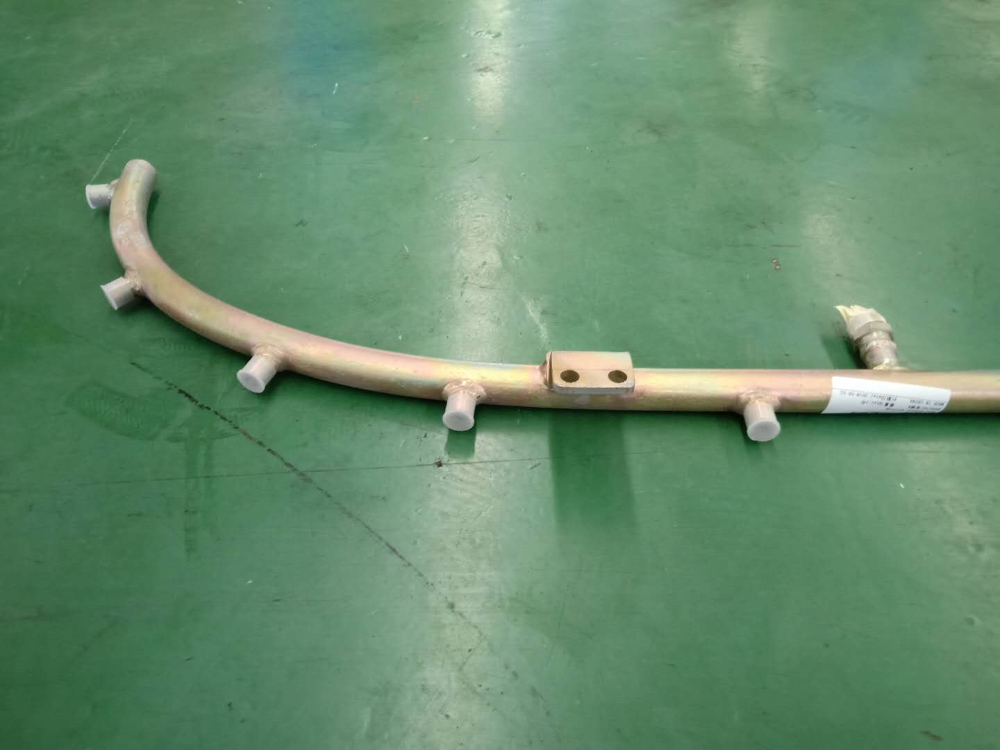 Post spray pipe welding-1