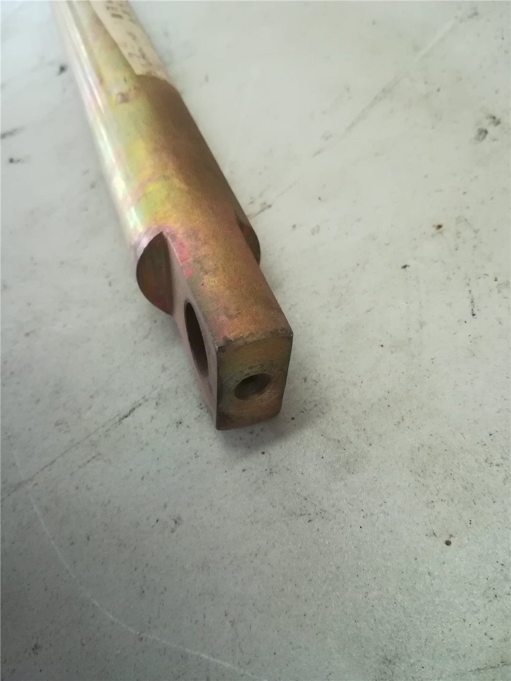 Hoisting rod-1