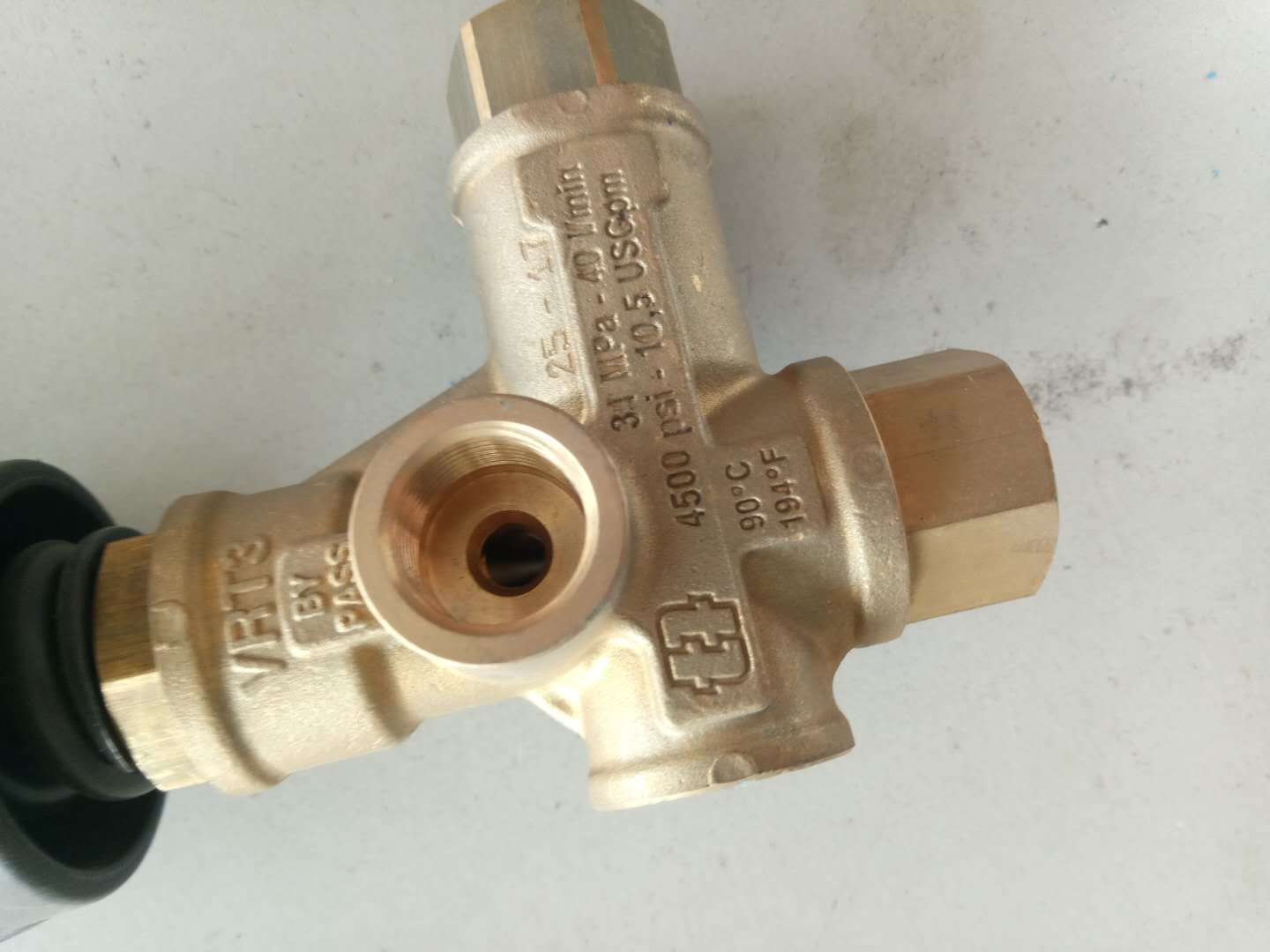 Pressure regulating valve VRT 3-3