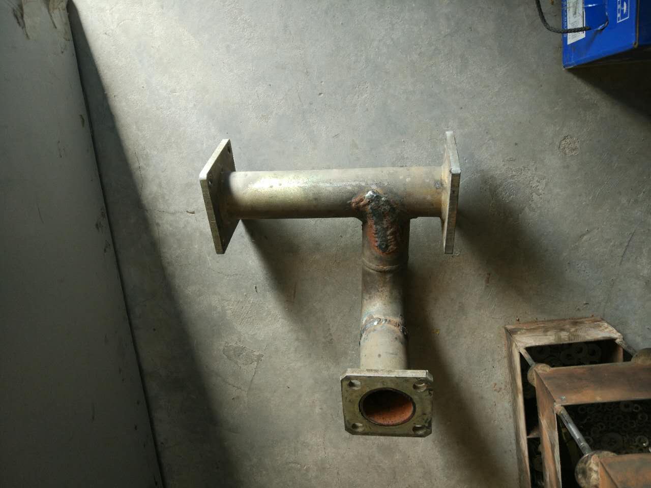 Pump outlet pipe 2