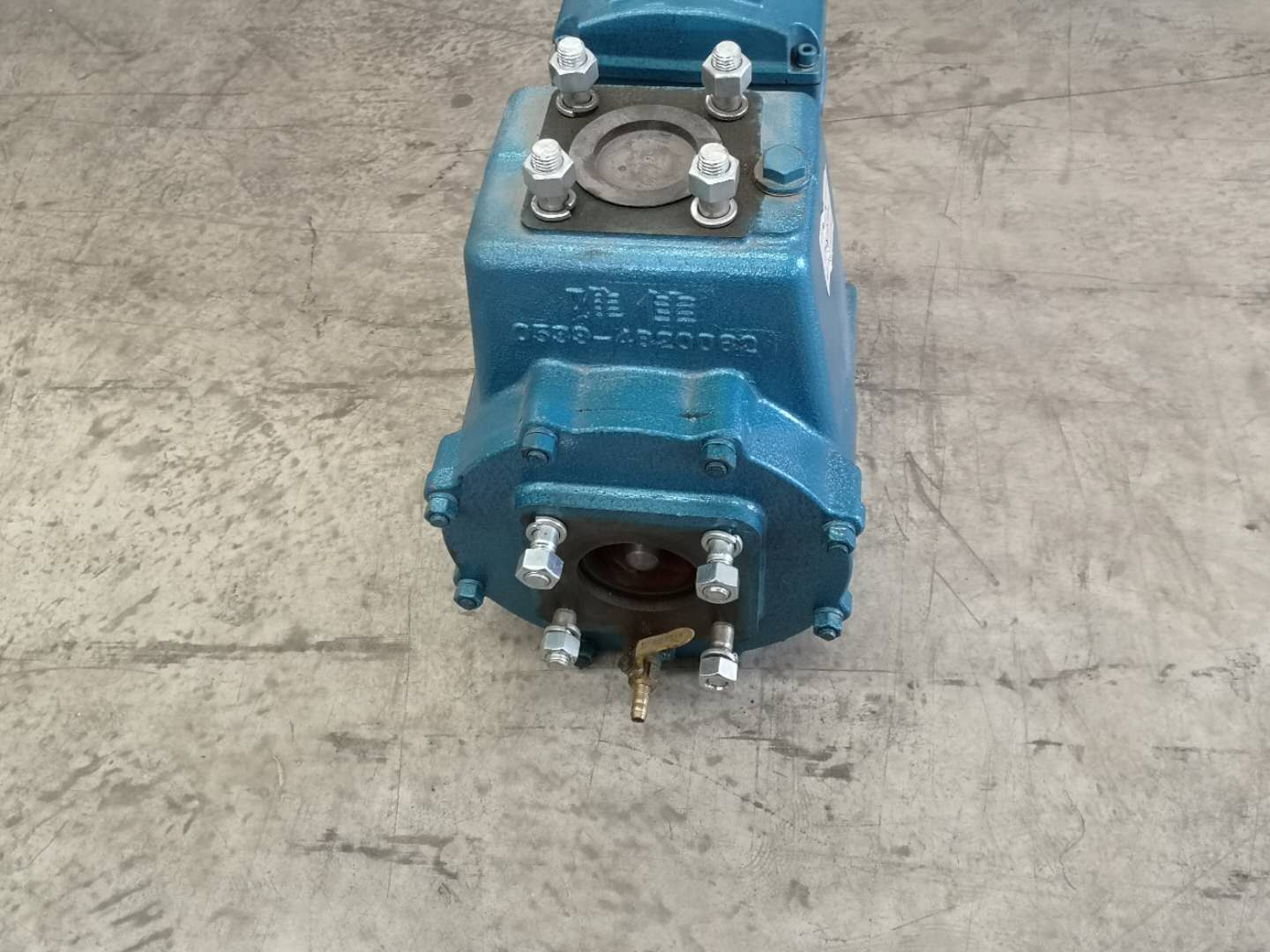 Водяной насос низкого давления 80QSF-60 / 90N