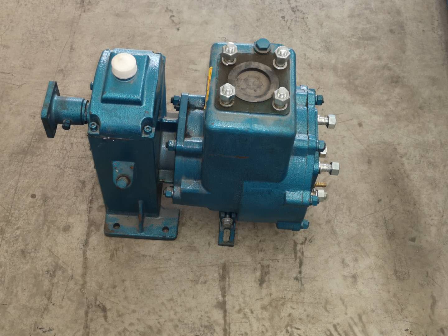 Low-pressure water pump 80QSF-60/90N-5
