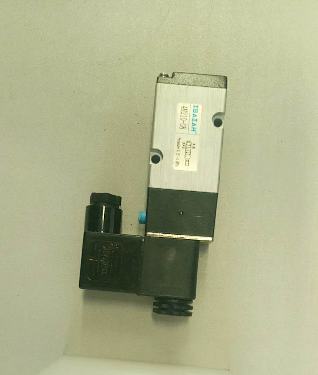 Clean the car actuator 12V solenoid valve