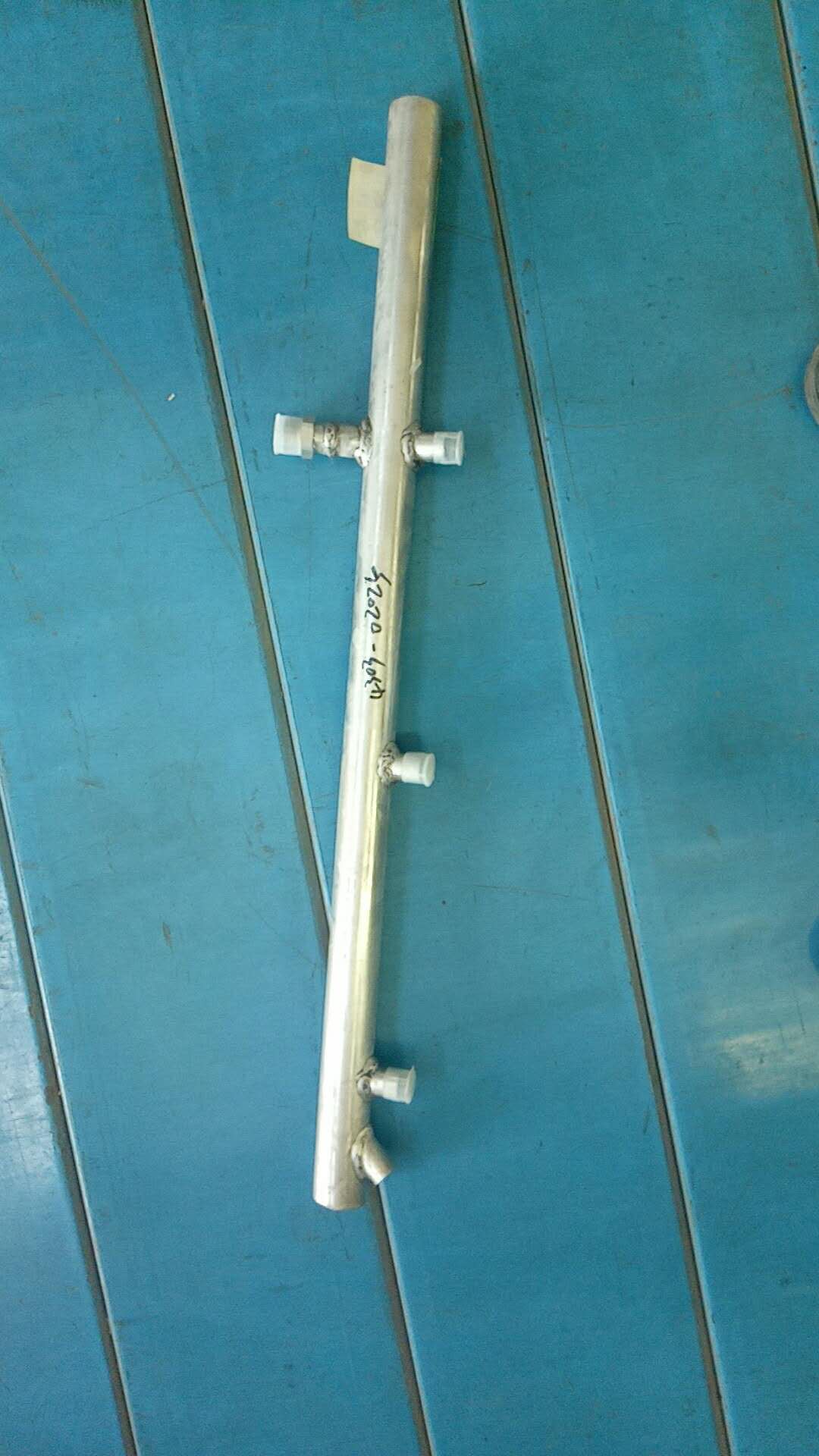 Сварка правого распылительного стержня