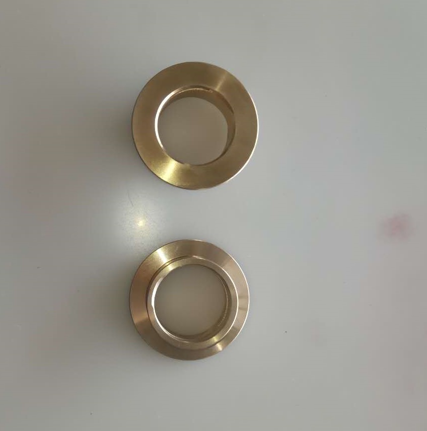 Фланцевая медная втулка