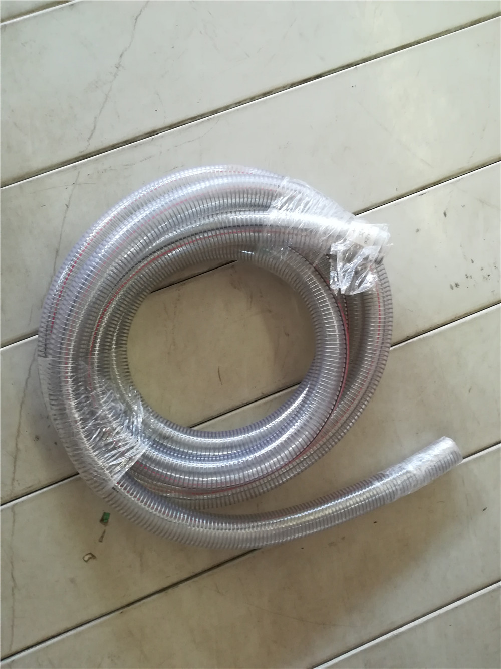 Transparent wire wrapped wire pipe (inner diameter 32X5500)