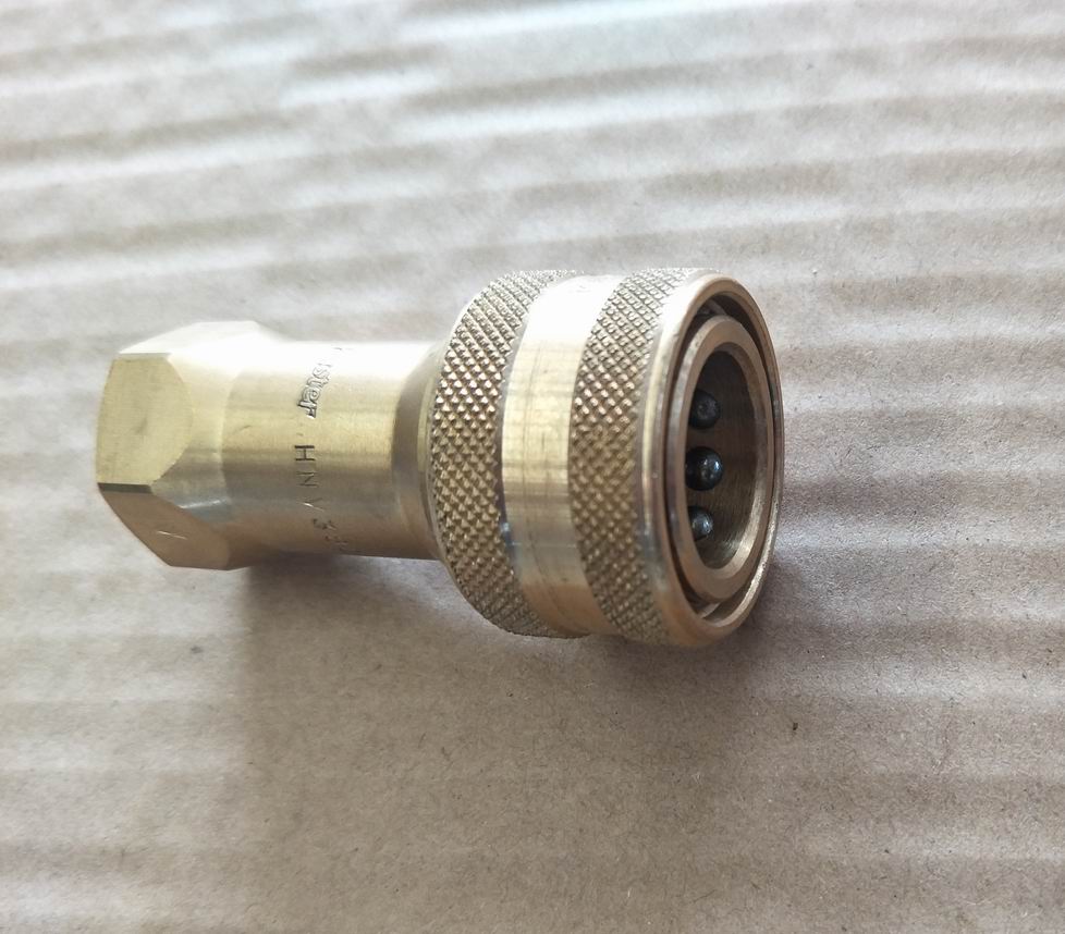 Quick switch connector HNV 38 GAS F5