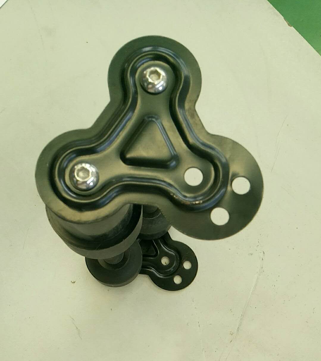 Guide shaft wheel assembly; for 82220 reel pipe disc-2