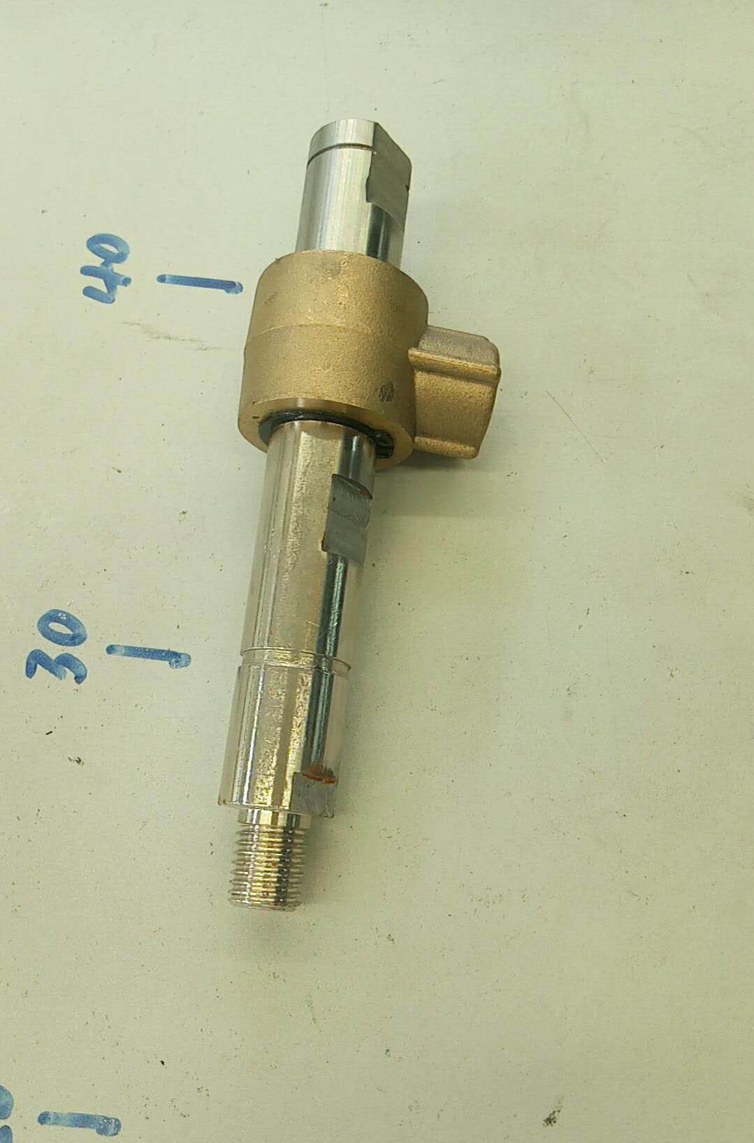 Central shaft assembly; with removable joint; stainless steel; for 82210 pipe coil plate