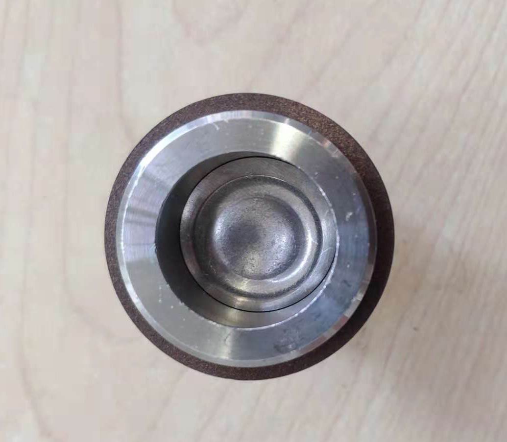 Inlet and outlet valve assembly; 36714301-3