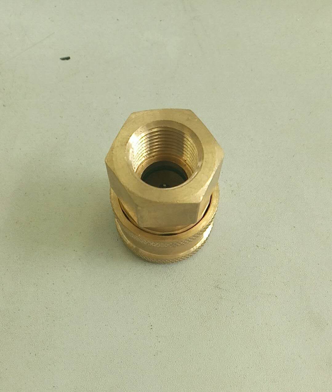 Quick female connector; TB-3SF; for National V road maintenance vehicles-2