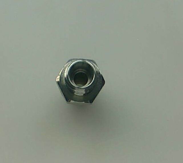 End through connector 1CB-14-04WD-1