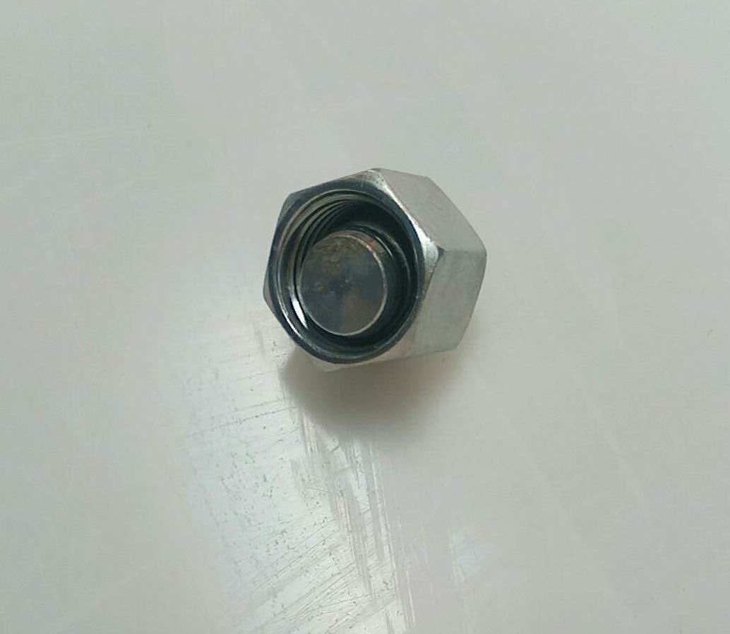 Connector, internal thread plug 9C-16-1