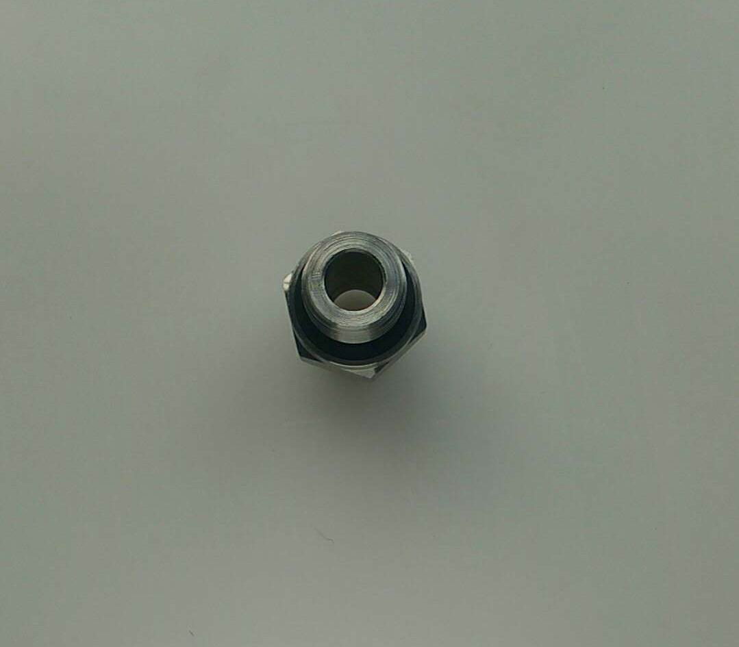 Connector, end pass connector 1CM-18WD-1