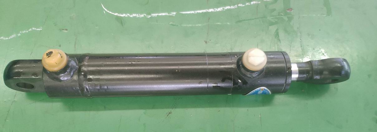 Sweep the oil cylinder