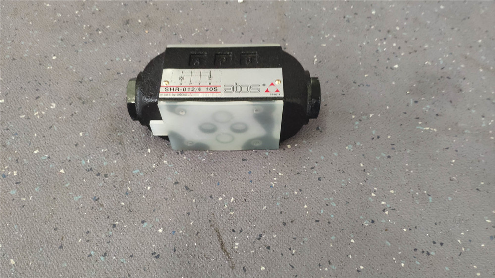 Наложенный обратный клапан с гидравлическим управлением; SHR- 012 /4