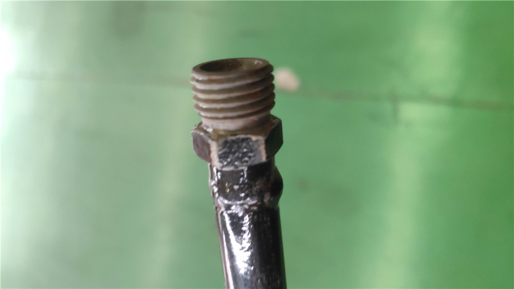 Сборка стальных труб левой поперечной балки-1