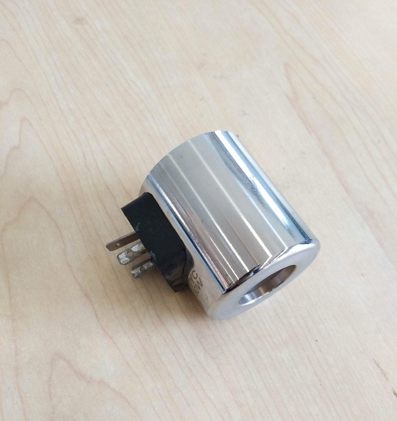 Solenoid valve coil (1211)MFZ10-37YC/DC28V 30W-1